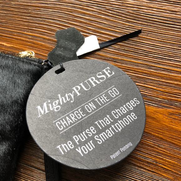 Mighty Purse Iphone Charging Purse Black Calf Fur New with tags Retails for $110 - Picture 3 of 11